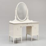 1050 4202 DRESSING TABLE